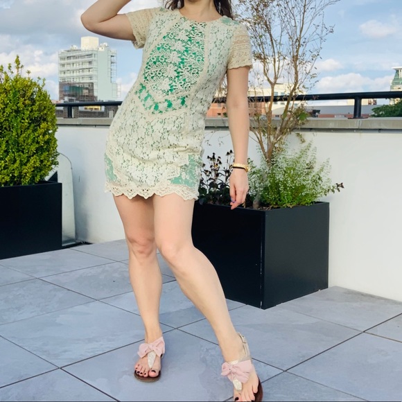 Anthro Champagne & Strawberry Emerald Ivory Lace - Picture 7 of 16